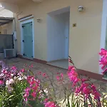 Oneiro House