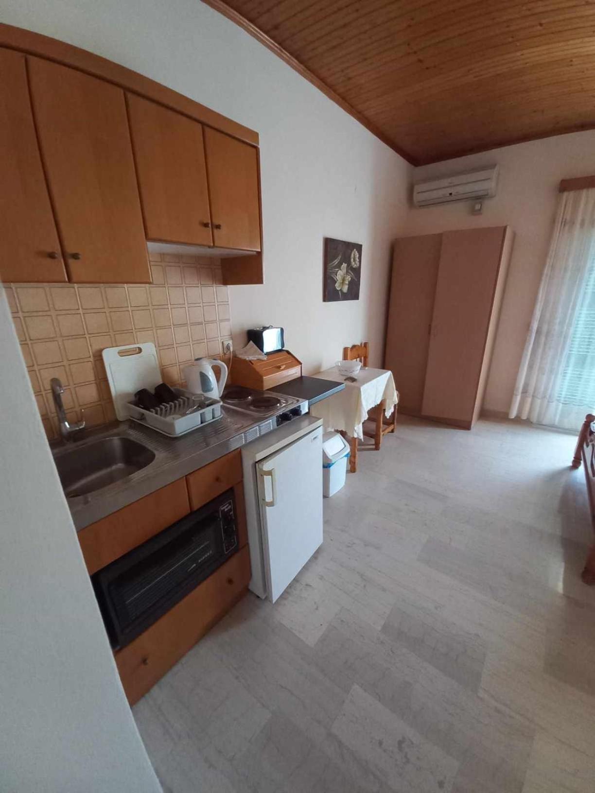 Oneiro House Kassiopi