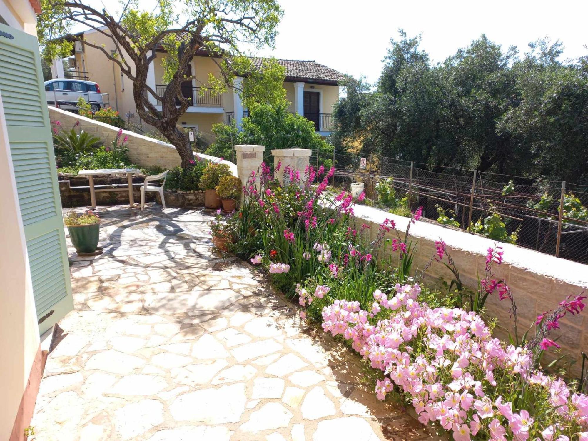 Oneiro House Kassiopi
