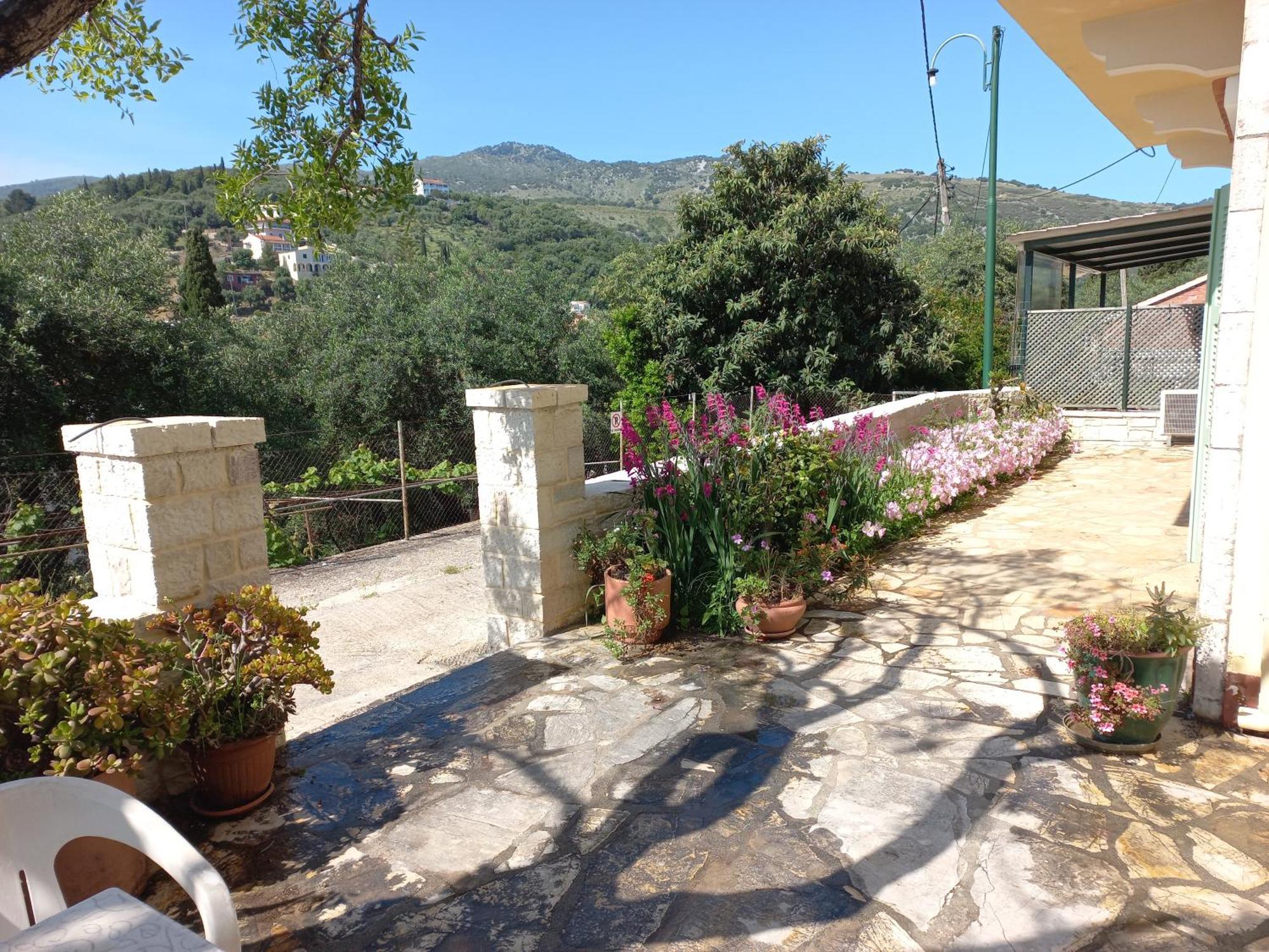 Oneiro House Kassiopi